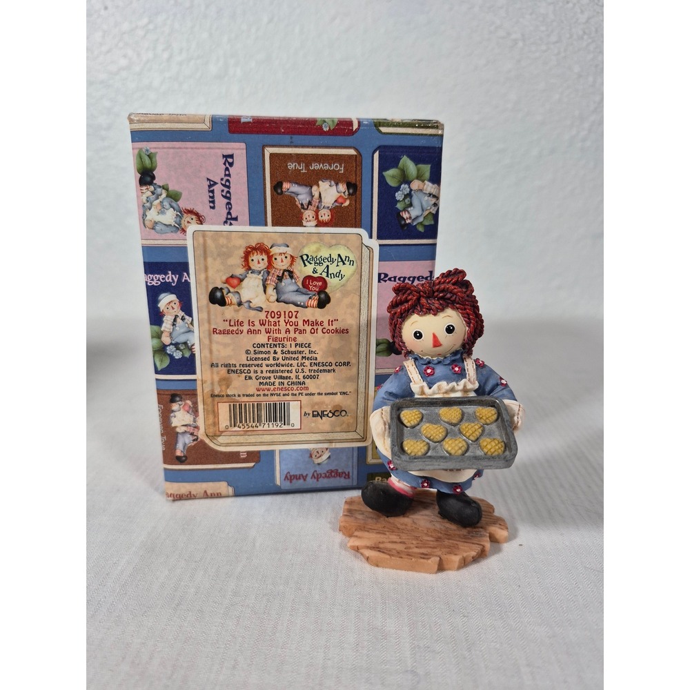 Enesco Raggedy Ann Life Is What You Make It Figurine 709107 Pan Of Cookies Box